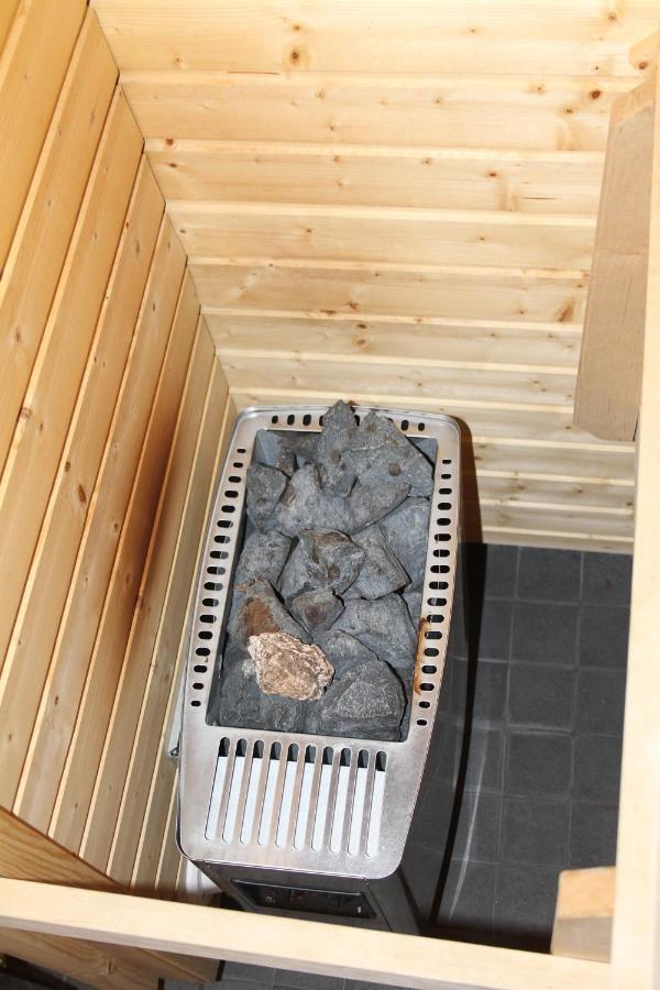Yllas Majoitus Chalets 8, 8101 อุลลาสยาร์วิ ภายนอก รูปภาพ