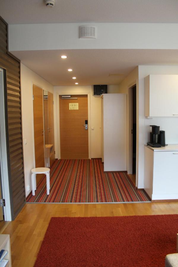 Yllas Majoitus Chalets 8, 8101 อุลลาสยาร์วิ ภายนอก รูปภาพ